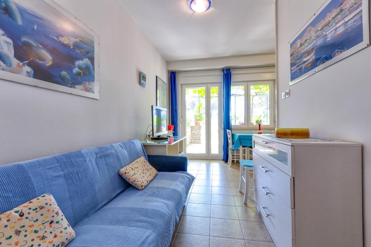 Apartments Margarita Mali Losinj Bagian luar foto