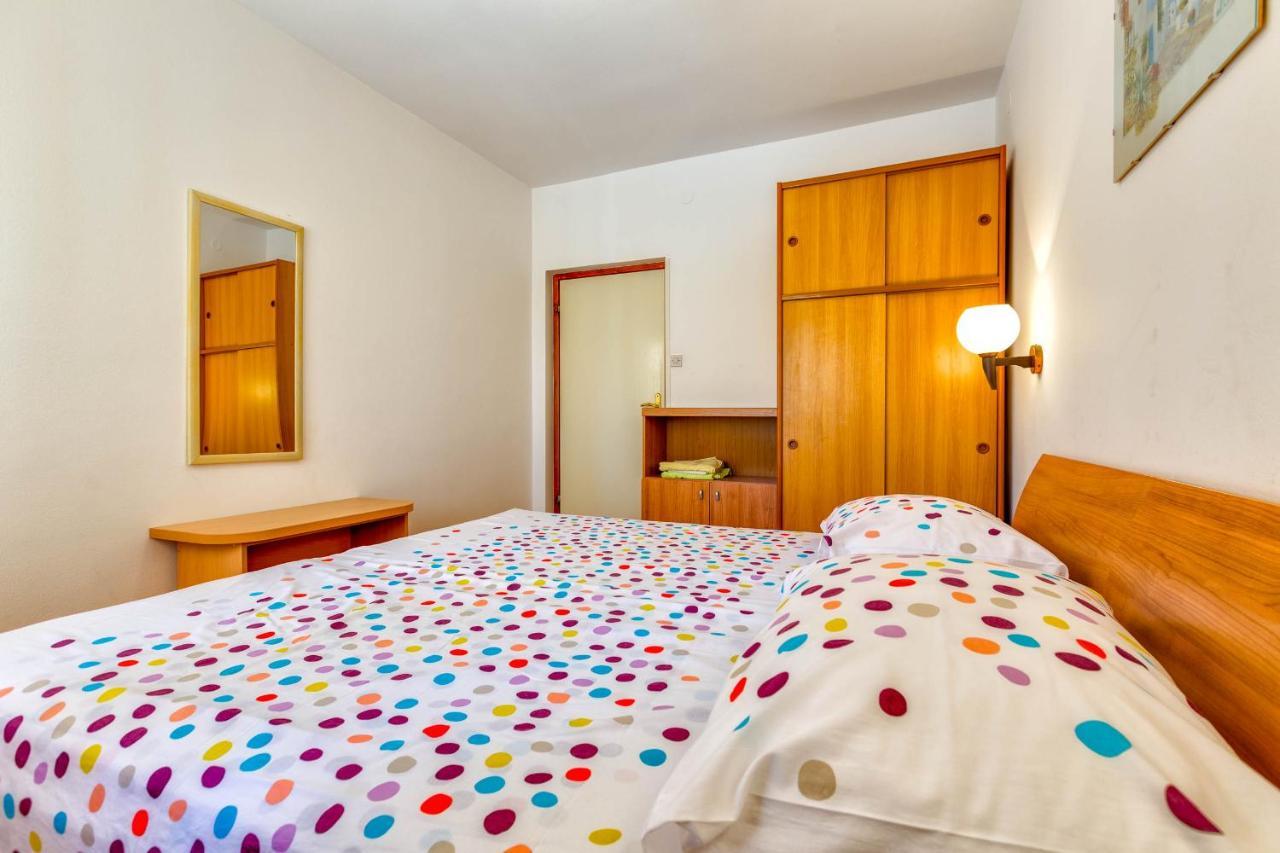 Apartments Margarita Mali Losinj Bagian luar foto