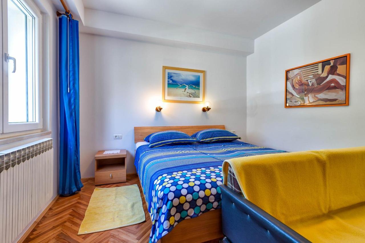 Apartments Margarita Mali Losinj Bagian luar foto